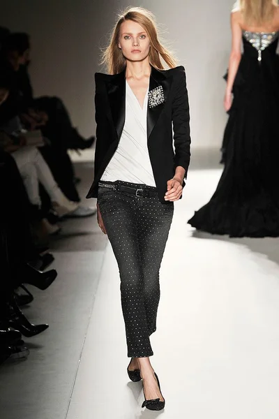 Look 22